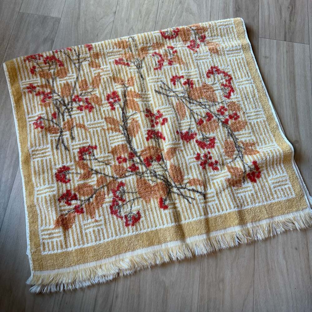 Vintage 1970s St. Mary’s Floral Bath Towel Yellow Cream Fringe Made in USA